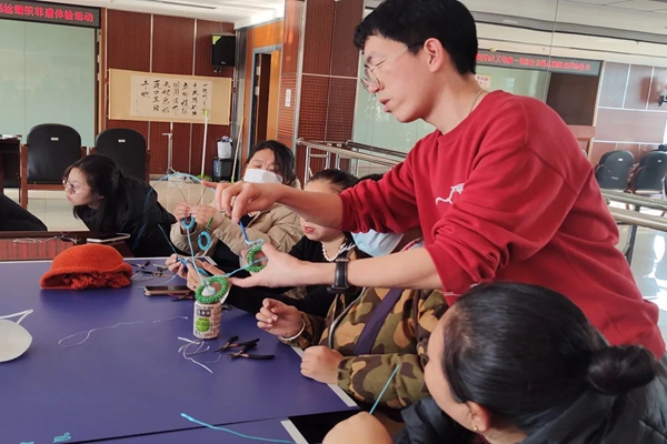 2025.2.25富锋街道 铝艺流彩，点亮残障人士的艺术之光微信图片_20250225151338.jpg
