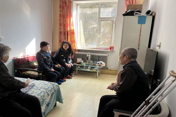 前进街道湖光社区传承雷锋精神，践行榜样力量图片1.png